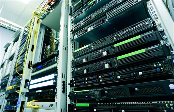 hosting-industry-challenges